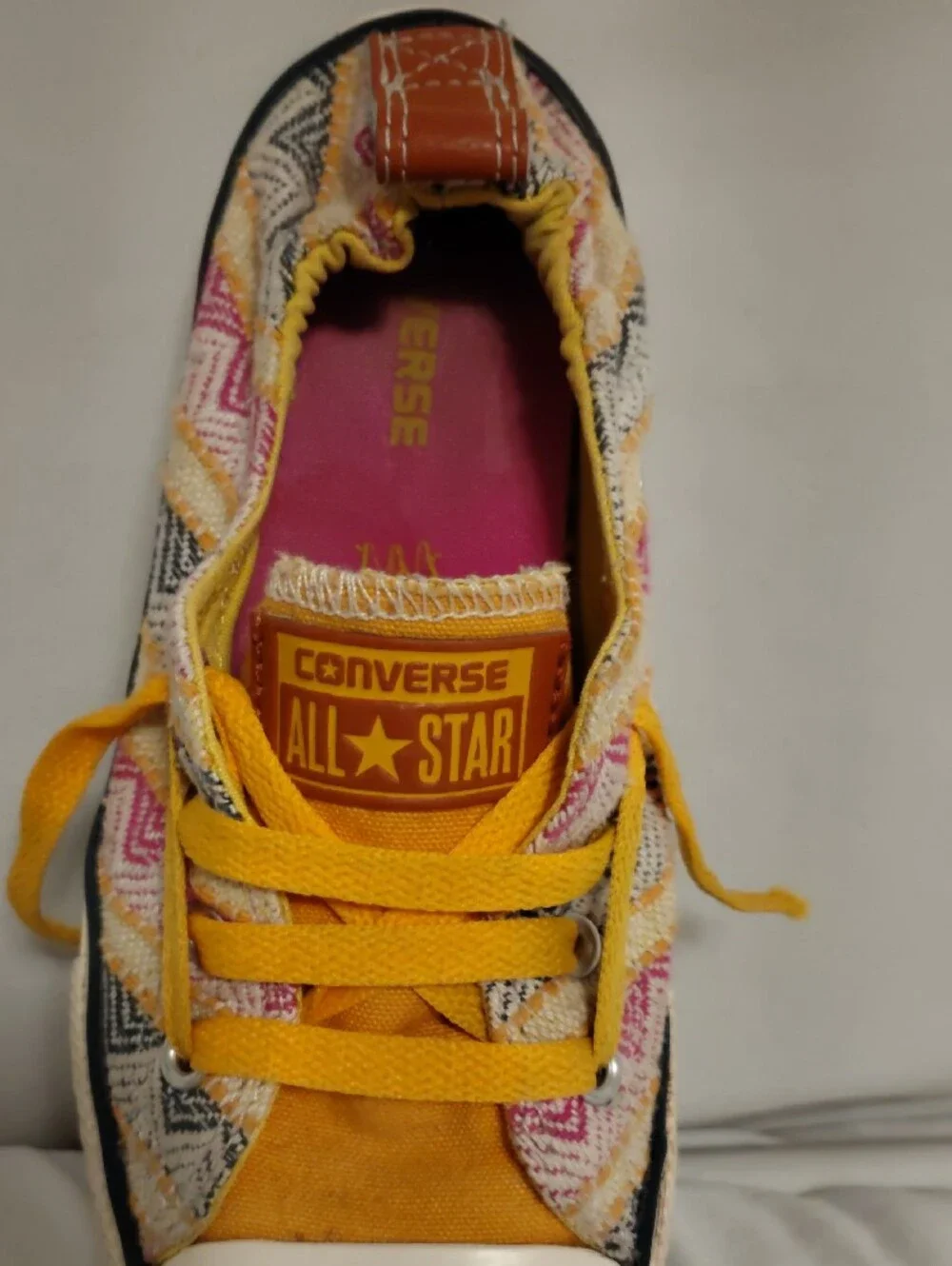 Converse Low-Top Sneakers in Yellow, Pink & Cream